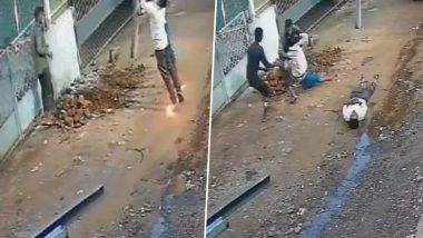 Vadodara: 2 Workers Suffer Electric Shock While Erecting Electricity Pole in Gujarat, Video Surfaces