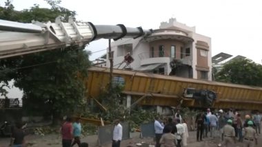 Surat Crane Collapse Video: Portion of Crane Falls Onto Building During Metro Construction Work in Gujarat; No Casualties Reported