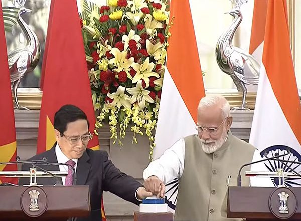 PM Narendra Modi, Vietnam PM Pham Minh Chinh, Inaugurate Army Software Park in Nha Trang (See Pics)