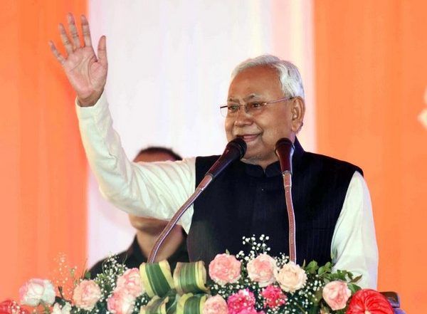 India News | Bihar CM Condoles Deaths of 7 People in Gaya, Nalanda Lightning Strikes; Announces 4 Lakh Ex Gratia to Kin of Each Deceased