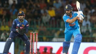 Sports News | Rohit Sharma Continues Powerplay Dominance Against Sri Lanka, Misses out by a Run to Overtake Dravid