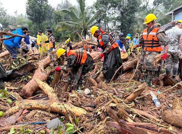 India News | Wayanad Landslides: 210 Bodies Recovered, 187 People Discharged from Hospitals While 84 Still Under Treatment