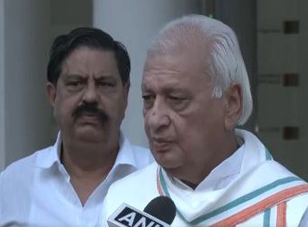 India News | Wayanad Landslides: So Far All Bodies Have Not Been Recovered, Focus is on Rescue, Relief, Says Kerala Guv