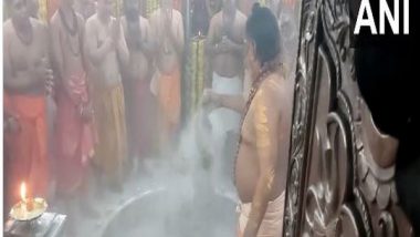 India News | Devotees Offer Prayers at Ujjain's Mahakaleshwar Temple on Third Monday of 'Sawan'