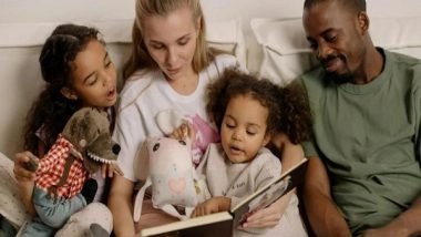 Tech News | Study Reveals 54 Per Cent of Parents Often Lack Instant Answers for Kids' Questions