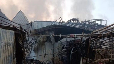 India News | Massive Fire Breaks out at 4 Tent Godowns in Delhi
