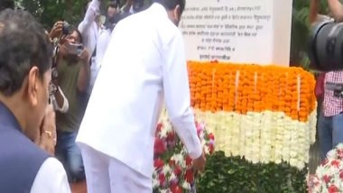 India News | Maharashtra CM Pays Tribute at Gandhi Smriti Stambh on August Kranti Diwas