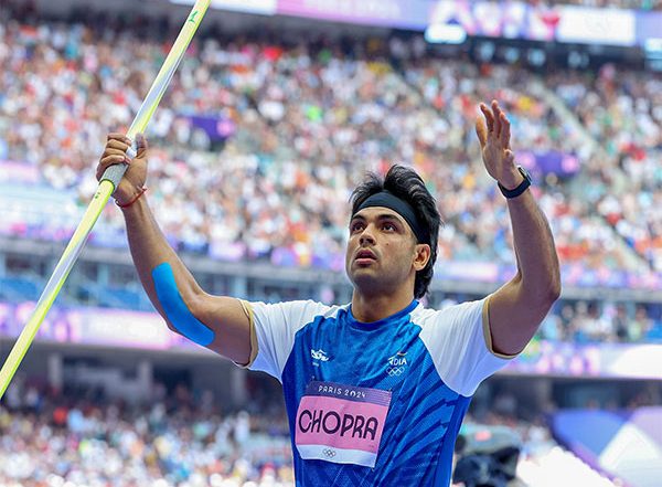 World News | Jaishankar Congratulates Javelin Thrower Neeraj Chopra for Bagging Silver in Paris Olympics