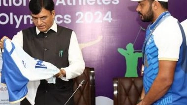 Sports News | Mansukh Mandaviya Felicitates Indian Men's Hockey Team for Exceptional Performance at Paris Olympics