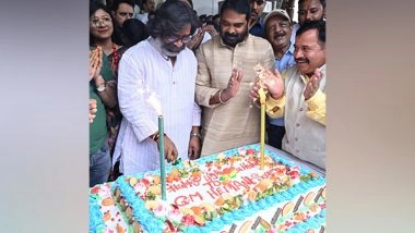 India News | Jharkhand CM Celebrates His 49th Birthday with Party Workers
