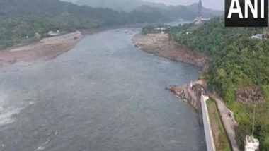 India News | Gujarat: 5 Gates of Sardar Sarovar Dam Open, Nearby Villages on Alert