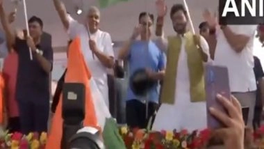India News | Delhi: Jagdeep Dhankhar, Union Ministers Gajendra Singh Shekhawat, Kiren Rijiju & Others Flag off 'Har Ghar Tiranga' Bike Rally