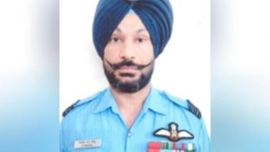 India News | President Confers Vayu Sena Medal to IAF Wing Commander Jaspreet Sandhu