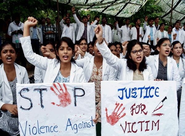 Kolkata Rape-Murder Case: Delhi Doctors to Stage Joint Protest and Nationwide Strike Following Trainee Doctor's Death