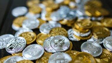 Business News | Gold Boosts Returns and Lowers Risk, While Bitcoin Heightens Volatility: World Gold Council