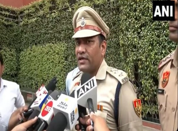 India News | Mall in Gurugram Receives Bomb Threat, No Suspicious Object Found