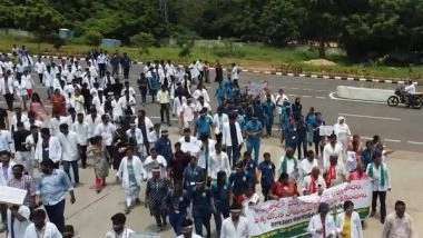 India News | Andhra Pradesh: Junior Doctors, Medical Students Protest at AIIMS Mangalagiri Against Kolkata Doctor Rape, Murder