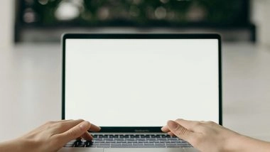 World News | Pak Govt Blames Excess VPN for Internet Slowdown