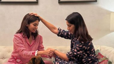 Entertainment News | Bhumi Pednekar Blesses Sister Samiksha as She Ties Rakhi on Her Wrist