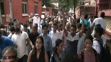 India News | Kolkata Rape-murder: Doctors Take out Protest March to Lalbazar over Police Summons to Senior Physicians