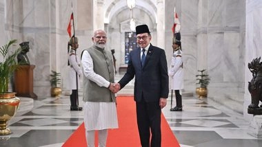 World News | PM Modi Receives Malaysia Counterpart Anwar Ibrahim in Ceremonial Welcome at Rashtrapati Bhavan