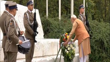 World News | PM Modi Lays Wreath at Monument to Battle of Monte Cassino in Warsaw