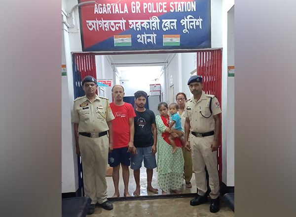 India News | 3 Bangladeshi Nationals Arrested at Agartala Railway Station for Illegal Entry