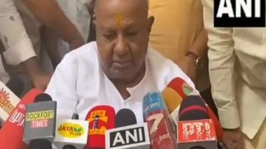 India News | Former PM Deve Gowda Offers Prayers at Ranganathaswamy Temple