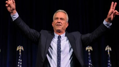 World News | Kennedy Jr Likely to End Campaign, May Endorse Trump: Report