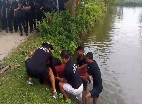 India News | Assam: Police Recover Body of Dhing Gang Rape Accused, Search for Other Two Continues