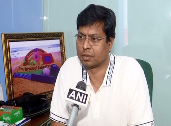 Sports News | India to Host First-ever Women's Hockey India League: Hockey India President Dilip Tirkey