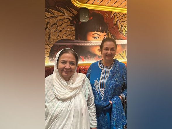 Entertainment News | Farida Jalal Joins Saira Banu’s 80th Birthday Festivities | LatestLY