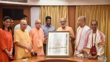 India News | Maharashtra Governor CP Radhakrishnan Visits Radha Ras Bihari Temple on Occasion of Janmashtami