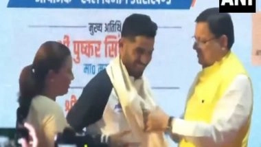 Sports News | CM Pushkar Dhami Honours Four Players of Uttarakhand Who Participated in Paris Olympics.