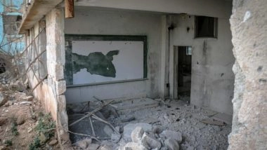 World News | Pakistan: 12 Students Injured in Khairpur Classroom Incident After Roof Plaster Collapse