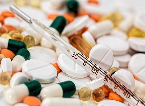 World News | Pakistan: Parliamentary Committee Expresses Concern over Production Quality of Drugs