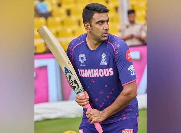 Sports News | Jonty Rhodes Praises Ravichandran Ashwin's Strategic Mindset on Field