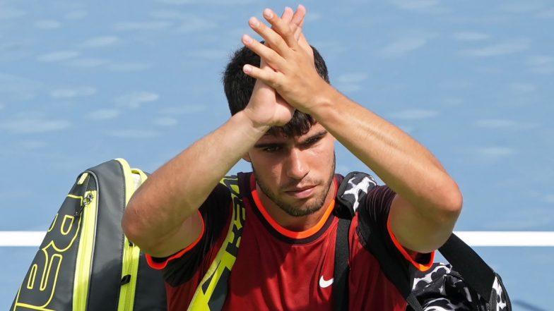Carlos Alcaraz Apologises for Smashing Racquet on Court After Early Exit From Cincinnati Open 2024