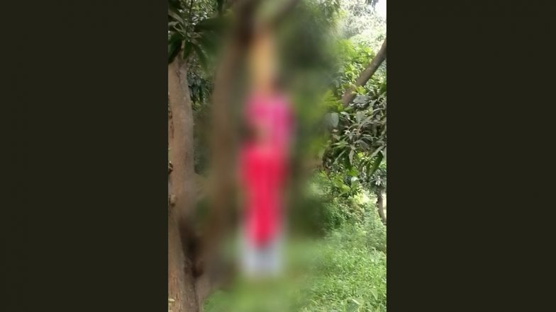 Farukkhabad: 2 Girls Who Stepped Out To Watch Krishna Janmashtami Function Allegedly Found Hanging From Tree in Uttar Pradesh, Victims Family Allege Murder (See Pic and Video)