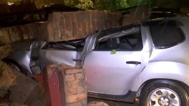 Delhi Rains: Wall of a Private School Collapses in Daryaganj Amid Heavy Rainfall, Damages Parked Vehicles (Watch Video)