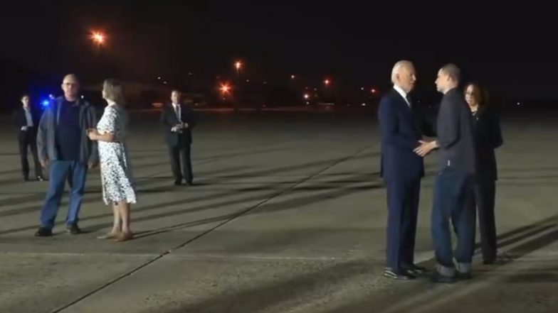 US Reporter Evan Gershkovich Released by Russia After Spending Over 400 Days in Prison in Historic Prisoner Swap, Greeted by Joe Biden and Kamala Harris in Maryland (Watch Video)