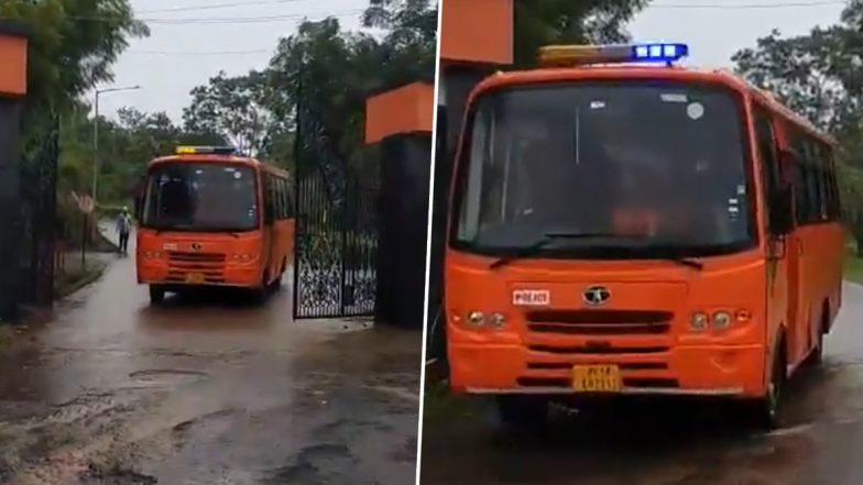 Pune Rains: IMD Issues Red Alert for Extremely Heavy Rainfall, District Authorities Warn of Waterlogging, Floods as Dams Release Water (Watch Video)