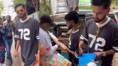 Shreyas Iyer Shows Nice Gesture As Star Indian Cricketer Interacts With A Fan Outside Salon, Signs Autograph On His Bat and T-Shirt (Watch Video)