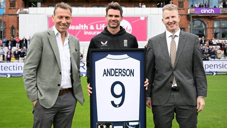 James Anderson Felicitated at Old Trafford Following International Retirement Ahead of ENG vs SL 1st Test 2024, Rings Bell (Watch Video)