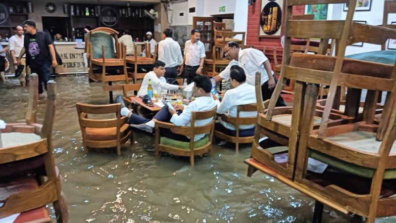 'Pool of Journos' Sit Calmly at Flooded Press Club of India, Enjoy Drinks, Picture Goes Viral