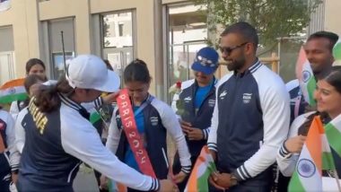 Manu Bhaker and PR Sreejesh, India's Official Flag Bearers for Paris Olympics 2024 Closing Ceremony Felicitated by IOA (Watch Video)