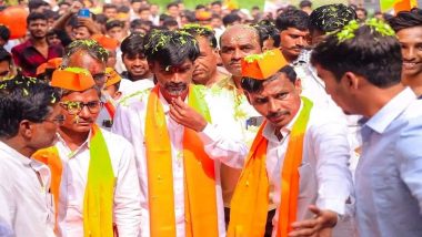 Maratha Quota March: Manoj Jarange Patil Holds Rally in Pune, Warns Maharashtra Government of Agitation, Says ‘I Will Not Go Back Without Taking Reservations’ (Watch Video)