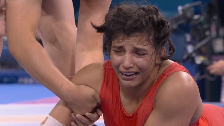 Nisha Dahiya Breaks Down in Tears After Losing Women’s Wrestling 68 kg Quarterfinal at Paris Olympics 2024 Following Injury (Watch Video)