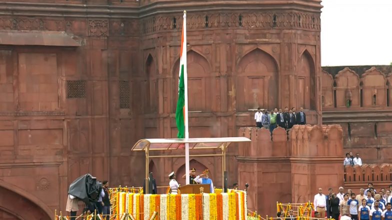 Independence Day 2024: PM Narendra Modi Hoists National Flag at Red Fort As India Celebrates Its 78th Independence Day (See Pics and Video)