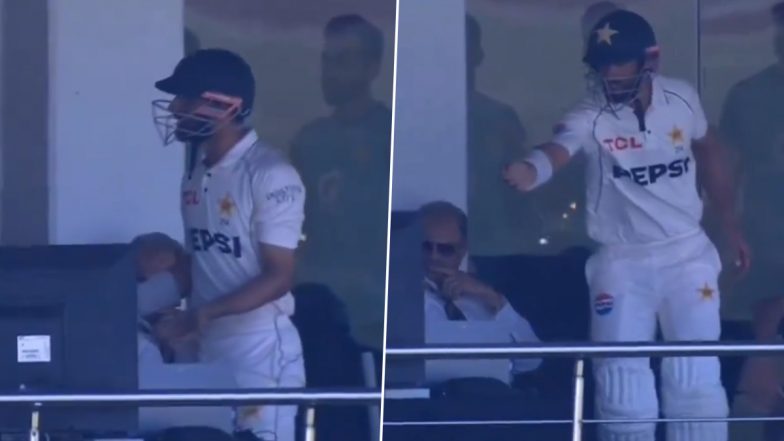 Shan Masood's Reaction in Dressing Room Goes Viral After His 'Controversial' Dismissal During PAK vs BAN 1st Test 2024 (Watch Video)